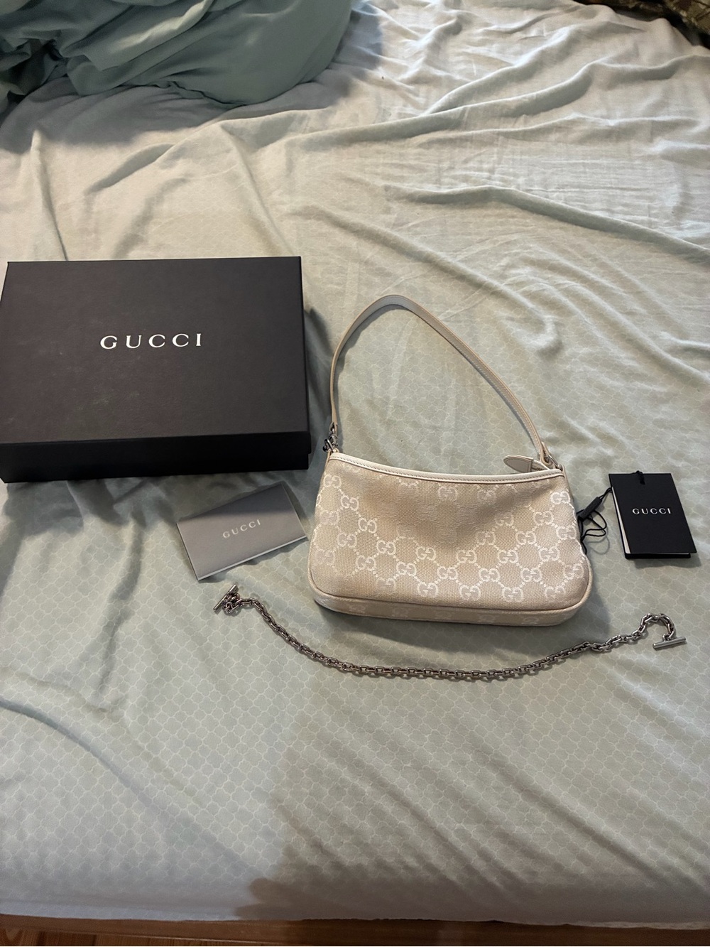 Gucci Gossip Small Shoulder Bag - Picture 4 of 7
